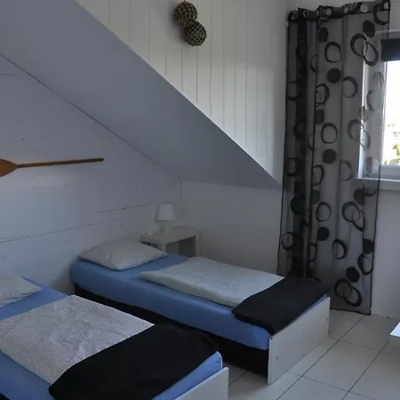 Lulu - Tanie Goscinne Bike & Surf Friendly Homestay Wladyslawowo