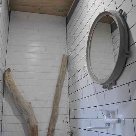 Lulu - Tanie Goscinne Bike & Surf Friendly *