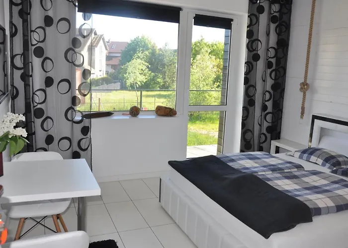 Lulu - Tanie Goscinne Bike & Surf Friendly Privat bolig *