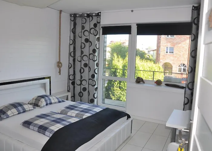 Lulu - Tanie Goscinne Bike & Surf Friendly Privat bolig *