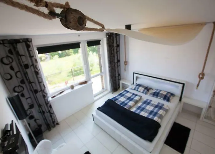 Lulu - Tanie Goscinne Bike & Surf Friendly Privat bolig Władysławowo